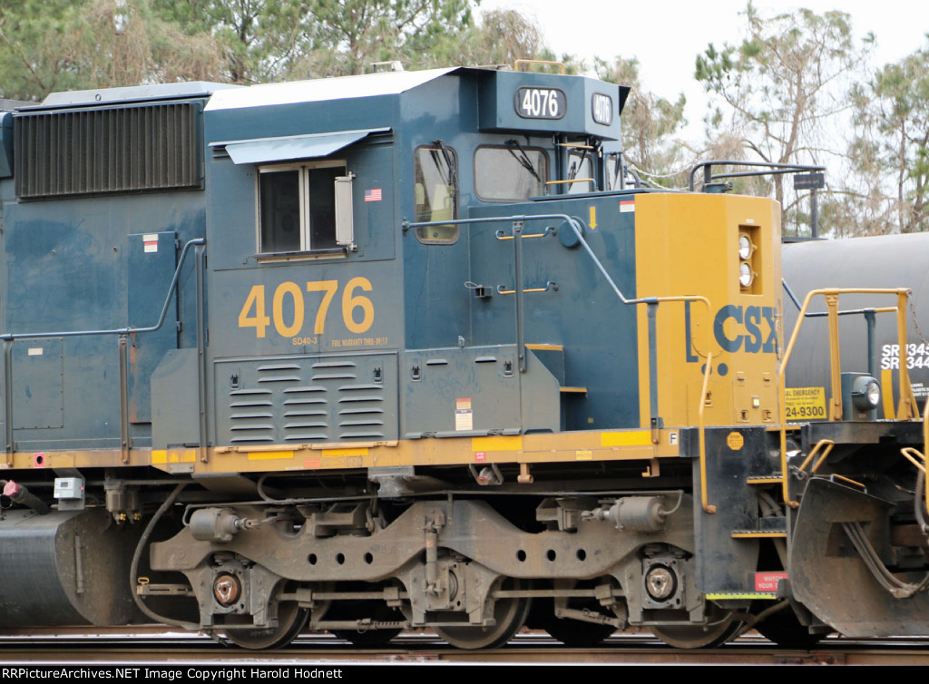 CSX 4076